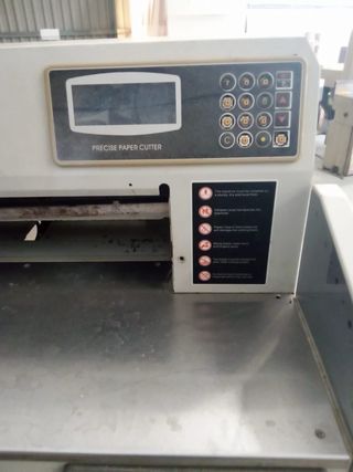 Cortadora Guillotina Yosan 480Z