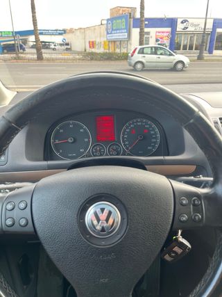Volkswagen Touran 2009