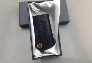 FUNDA DE LLAVE LLAVERO CUERO NEGRO MERCEDES AMG