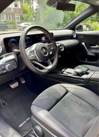 Mercedes CLA 220 AMG