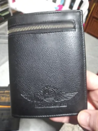 Cartera tipo motero con cadena