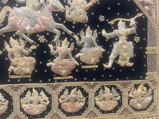 Cuadro Oriental Detallado con Marco Dorado