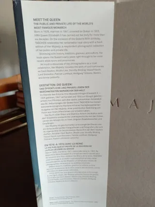 Her Majesty. Edición en Ingles, Francés y Alemán