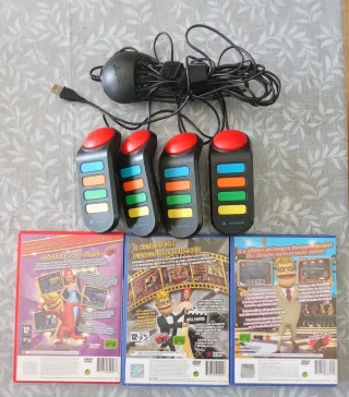 Pack Buzz PS2 con 4 controller e 3 giochi
