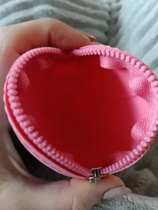 Monedero de goma con forma de mariquita rosa/azul