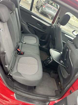 BMW 218d active tourer