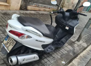 Suzuki Burgman 125 2015