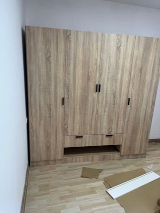 Armario modular madera beige y gris