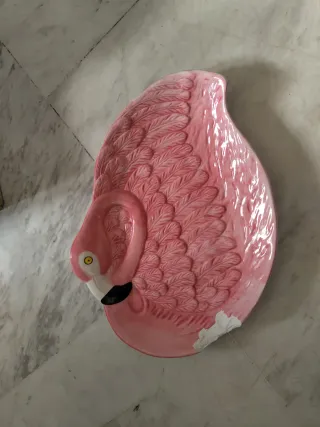 Plato decorativo flamenco rosa