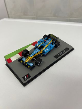 Maqueta Renault R25 Fernando Alonso 1/43