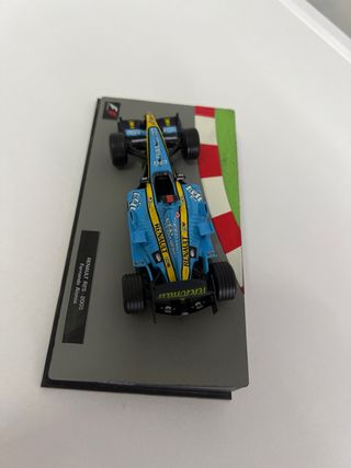 Maqueta Renault R25 Fernando Alonso 1/43