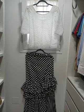Conjunto Rociero Camisa y Falda Talla 40/42