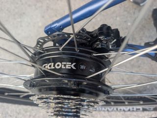 Bicicleta B Twin 29 con motor Ciclotek