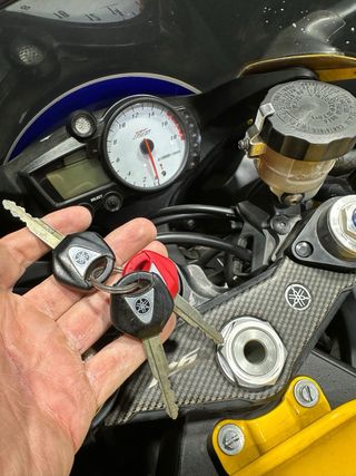 YZF R6 DESDE 105€/MES