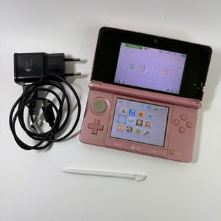 Nintendo 3ds rosa con accessori