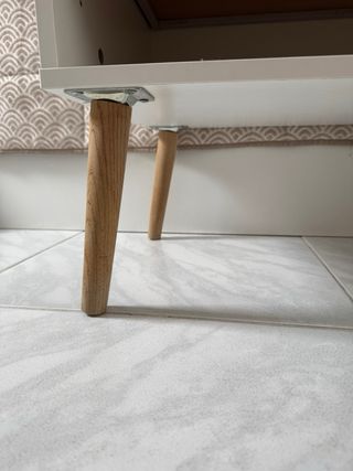 Mesitas de noche madera y blanco