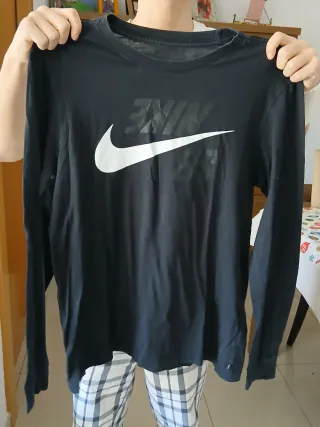 Camiseta Nike manga larga