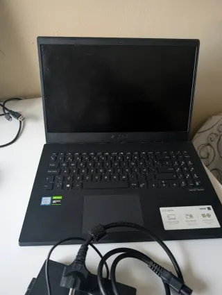 ASUS Intel i7-9750H 16GB RAM