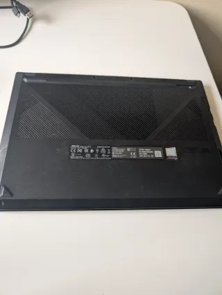 ASUS Intel i7-9750H 16GB RAM