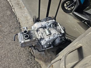 Motor yamaha tmax 560