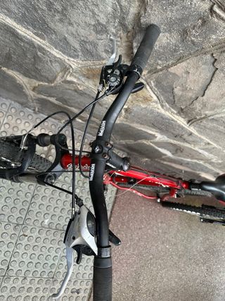 Bicicleta de Montaña Spiuk Roja