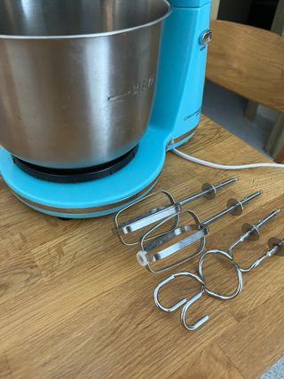 Batidora amasadora Cecotec azul