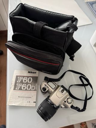 Nikon F60 analogica