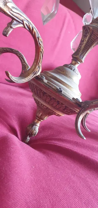 Lámpara de araña antigua