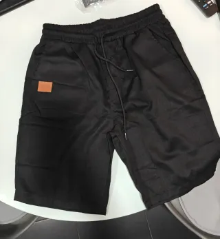 Pantalones cortos negros