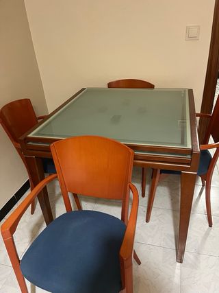 Mueble comedor 3 piezas con mesa y silla a juego