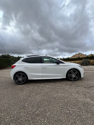 Seat Ibiza FR 1.6 TDI 116cv 2019 – Full LED, Techo
