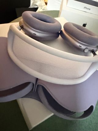 AirPods Max Blanco y Lila