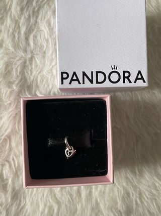 Charm Pandora corazón rojo