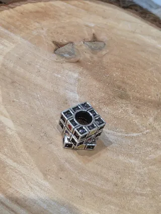 Charm rubik giratorio