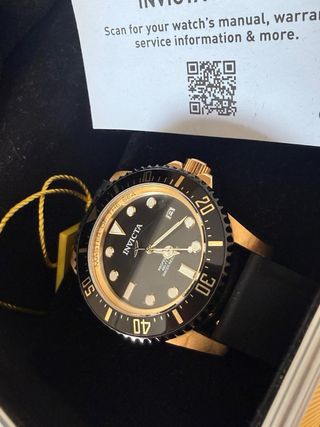 Orologio Invicta Uomo Nero e Oro automatico