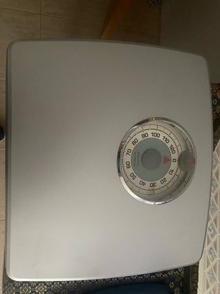 Báscula de baño analógica