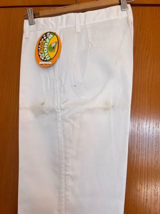 Pantalones de trabajo blancos y azules