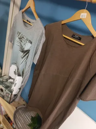 Lote 2 Camisetas Bershka Talla M