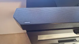 Barra de sonido Samsung HWQ600B con subwoofer Home