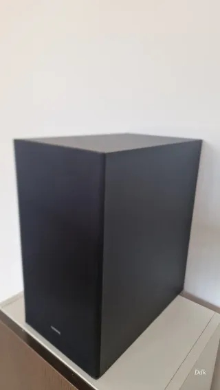Barra de sonido Samsung HWQ600B con subwoofer Home