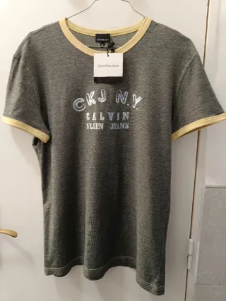 Camiseta Calvin Klein Talla M
