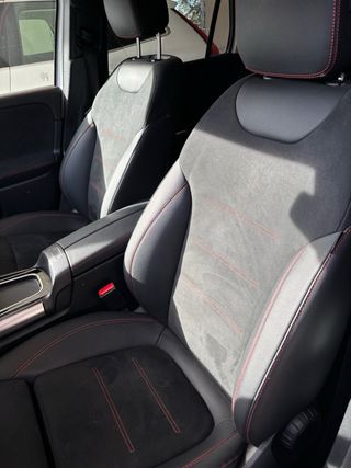 Mercedes-Benz GLA (H247) dic 2023 AMG Line