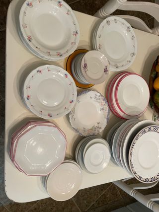 Lote 100 Platos Hondos, Llanos y Pequeños