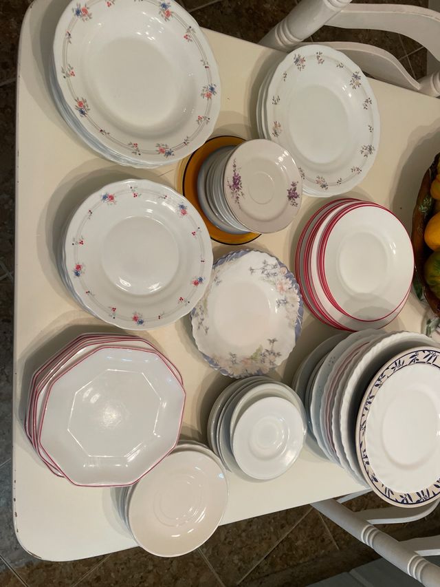 Lote 100 Platos Hondos, Llanos y Pequeños