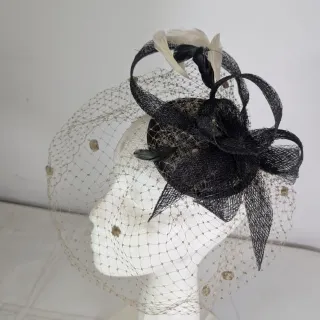 Tocado Fiesta Novia Madrina Boda Negro Blanco