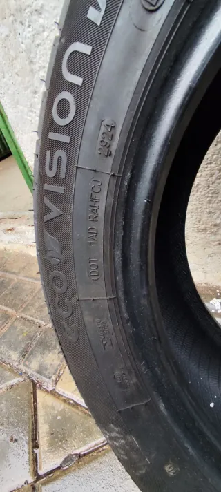 Ovation 185/60R15 88H Neumáticos