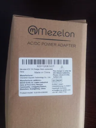 Cargador Patinete Eléctrico