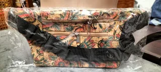 Riñonera de corcho estampada