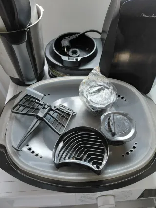 Robot Cecotec Mambo 12090 Habana