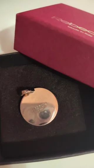 Ciondolo con iniziale